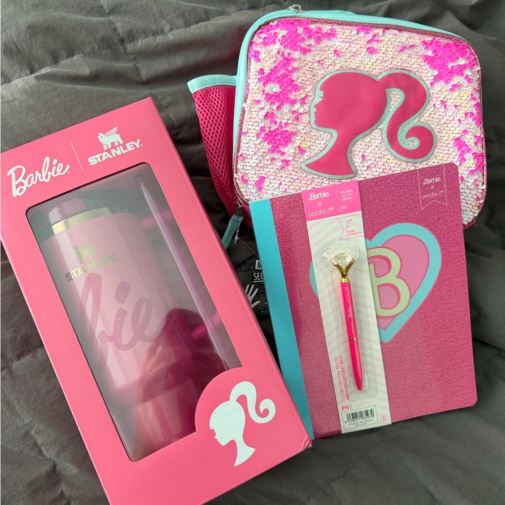 Stanley X Barbie Limited Edition Quencher 40 oz. PLUS notebook and sequin bag